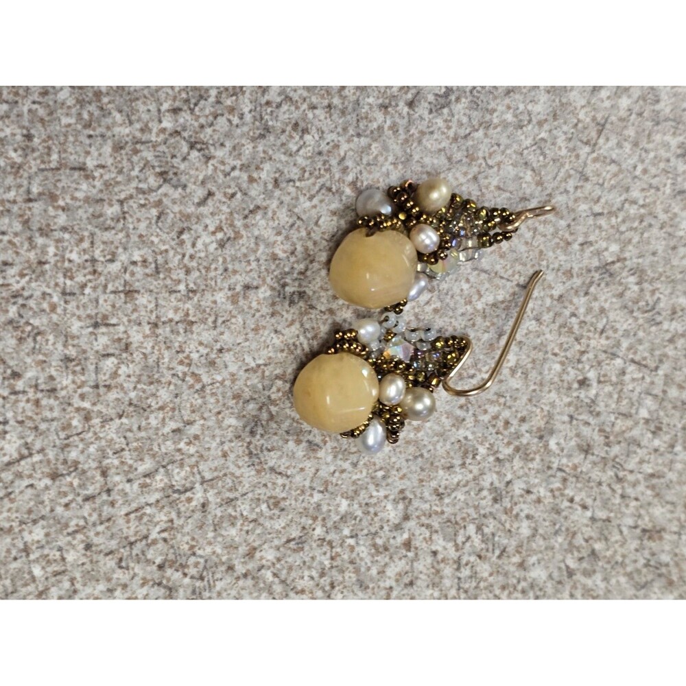 G25 - Small Beaded Earrings